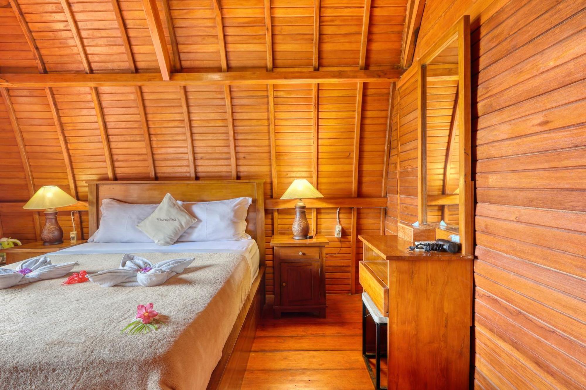 Petak Cottage Ped Extérieur photo